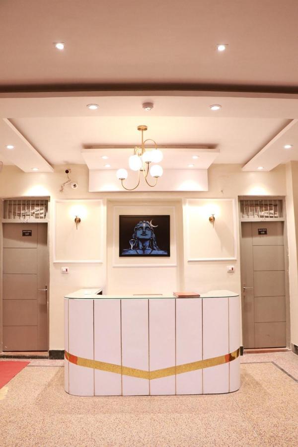 Amrit Hotel Νέο Δελχί Εξωτερικό φωτογραφία