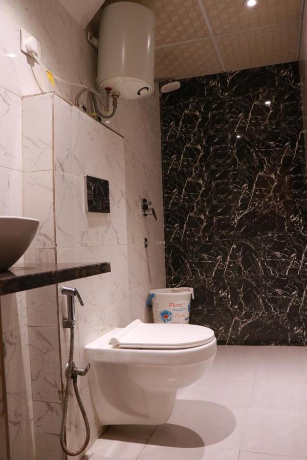 Amrit Hotel Νέο Δελχί Εξωτερικό φωτογραφία
