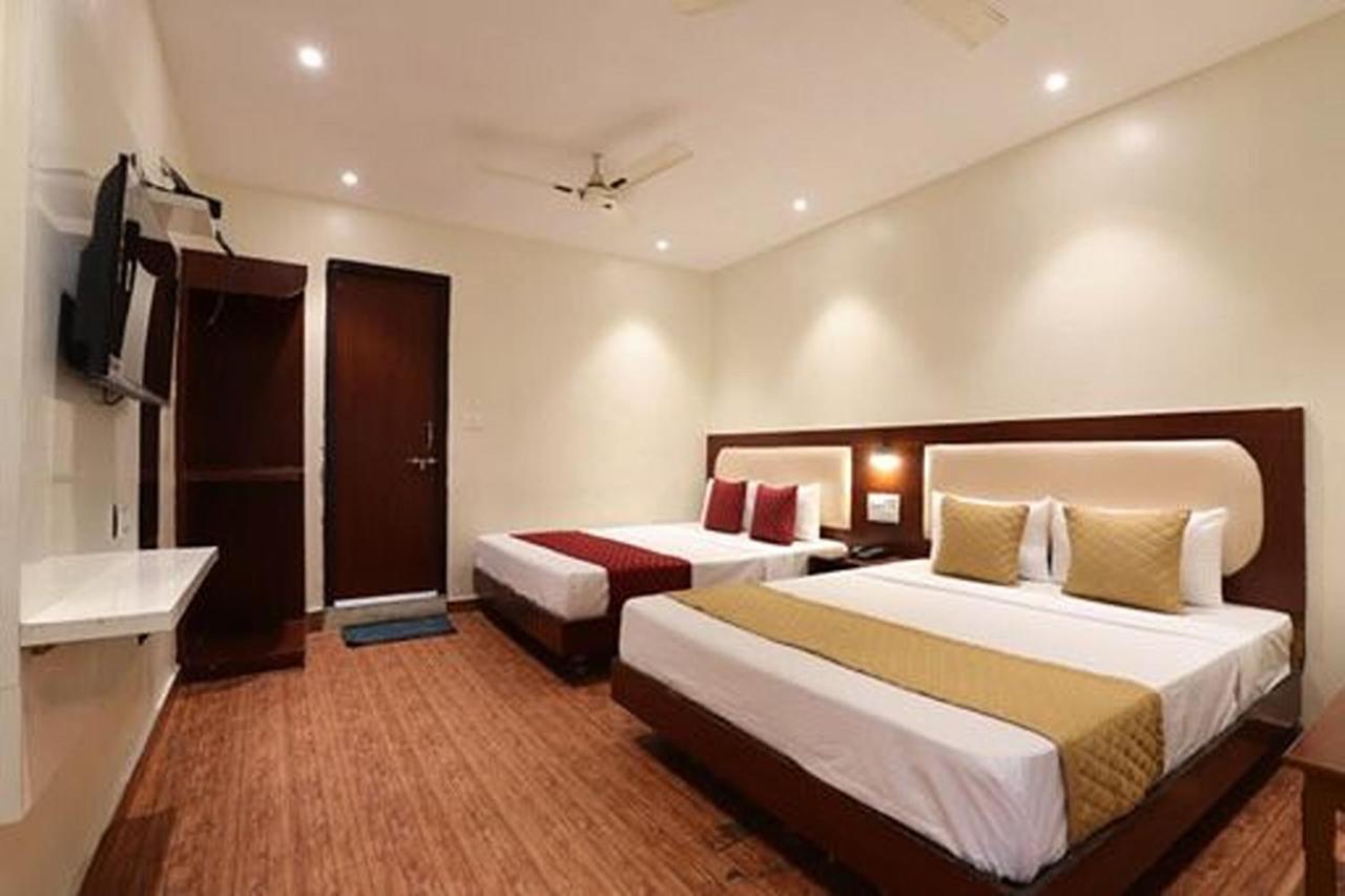 Amrit Hotel Νέο Δελχί Εξωτερικό φωτογραφία